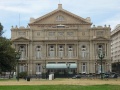 Teatro Colón desde Plaza Lavalle.jpg
