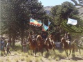 Grupo mapuche a caballo.jpg